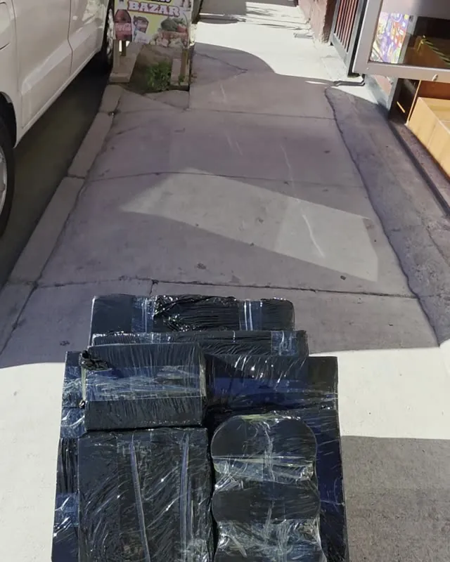 Por la vereda hasta la puerta