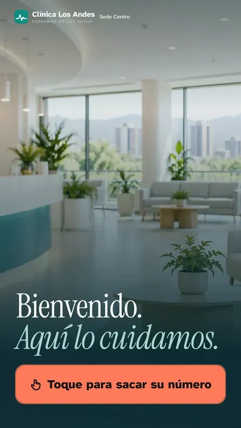 Tótem con la bienvenida y el botón para sacar número